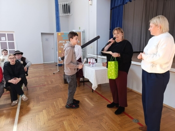 859b6af8-679e-41ae-a746-015094ef025a.jfif