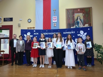 fb5e051a-07d5-4280-a2a4-3c57c3447945.jfif