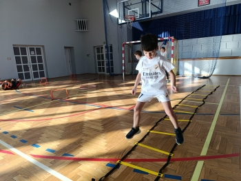 51b9bff3-0dd5-48c1-a30a-0f3514400e35.jfif