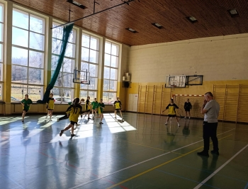 329cee2d-8349-4738-ab5d-c095e8fc6a1d.jfif