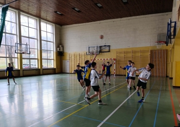 ffa3e51f-47b5-4571-9d98-3e0e4c8e4a11.jfif