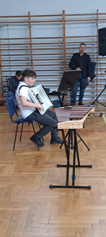 555bed56-3f11-45e6-be8f-1ee7dd44d1d1.jfif