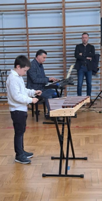 1feeb633-ee77-4175-b0b6-d9e307c738e5.jfif