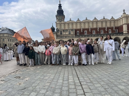 „Róża dla Jezusa Miłosiernego” i nasze ''Kamyczki''