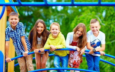 Zasady przyjmowania dzieci z Ukrainy do polskich szkół  